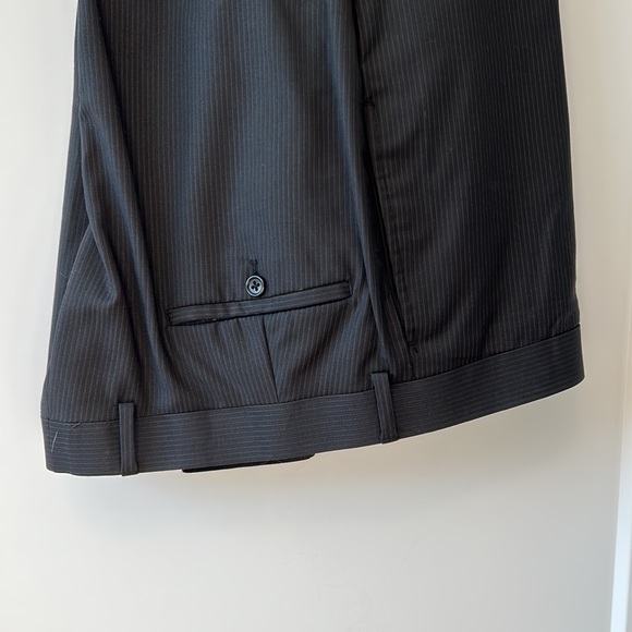 Pronto Uomo Couture Black Pinstripe Suit - Picture 5 of 9